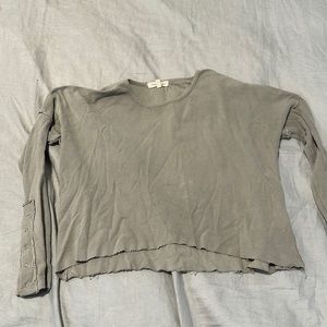 Semi cropped cute light green/grey top